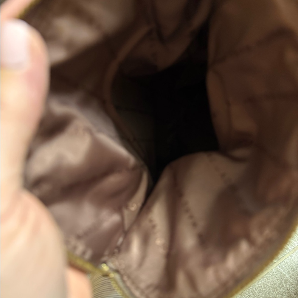 Marc Jacobs Tan Crossbody Bag - Picture 7 of 7